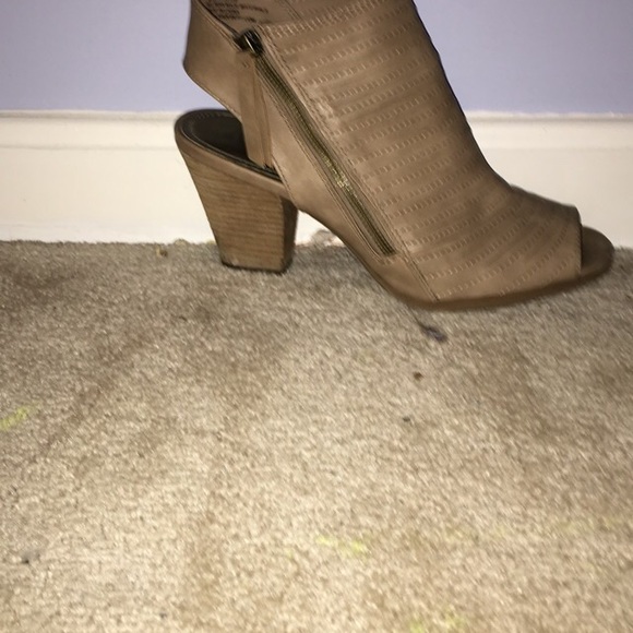 High heels - Picture 5 of 5